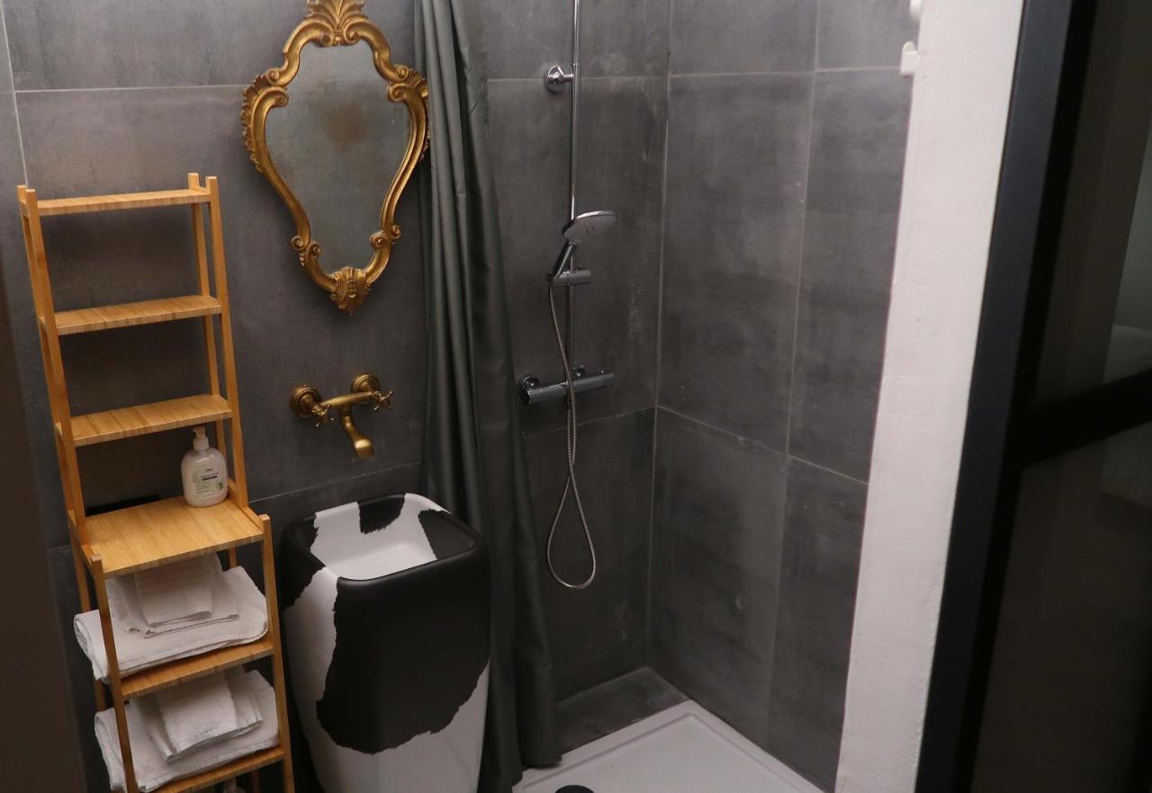 Dimora Victoria Apartment Бари Екстериор снимка
