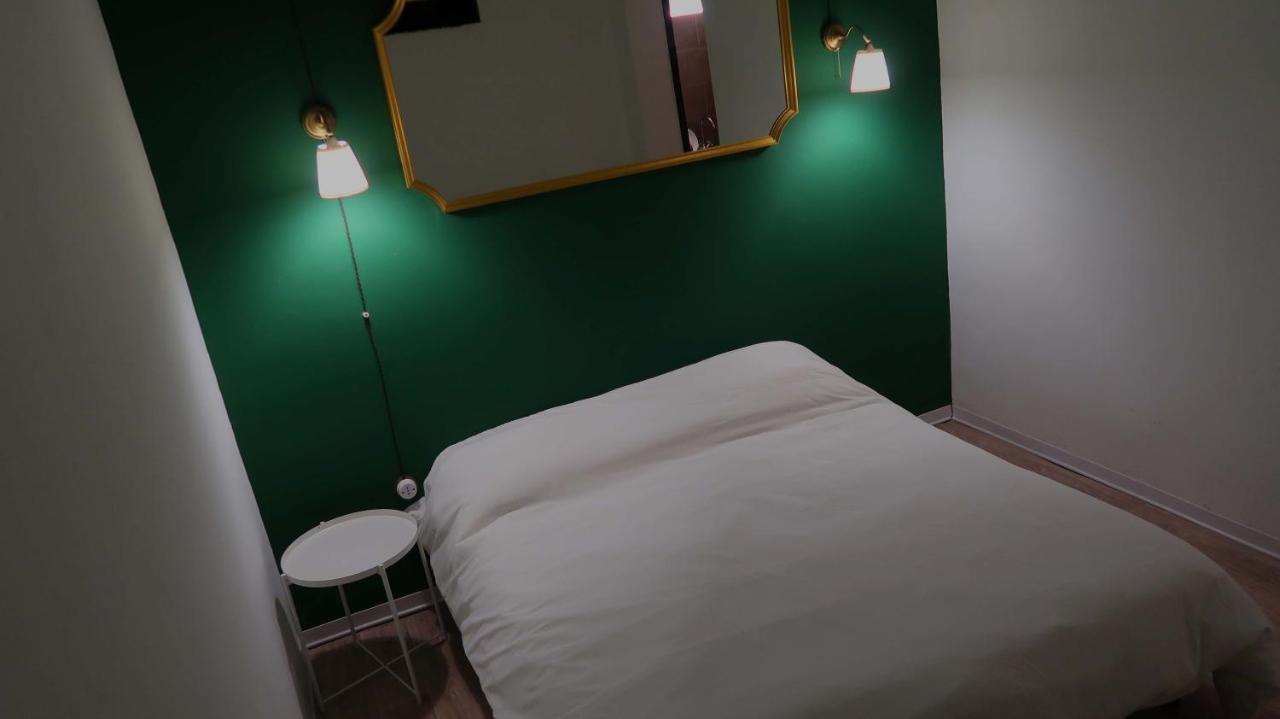 Dimora Victoria Apartment Бари Екстериор снимка