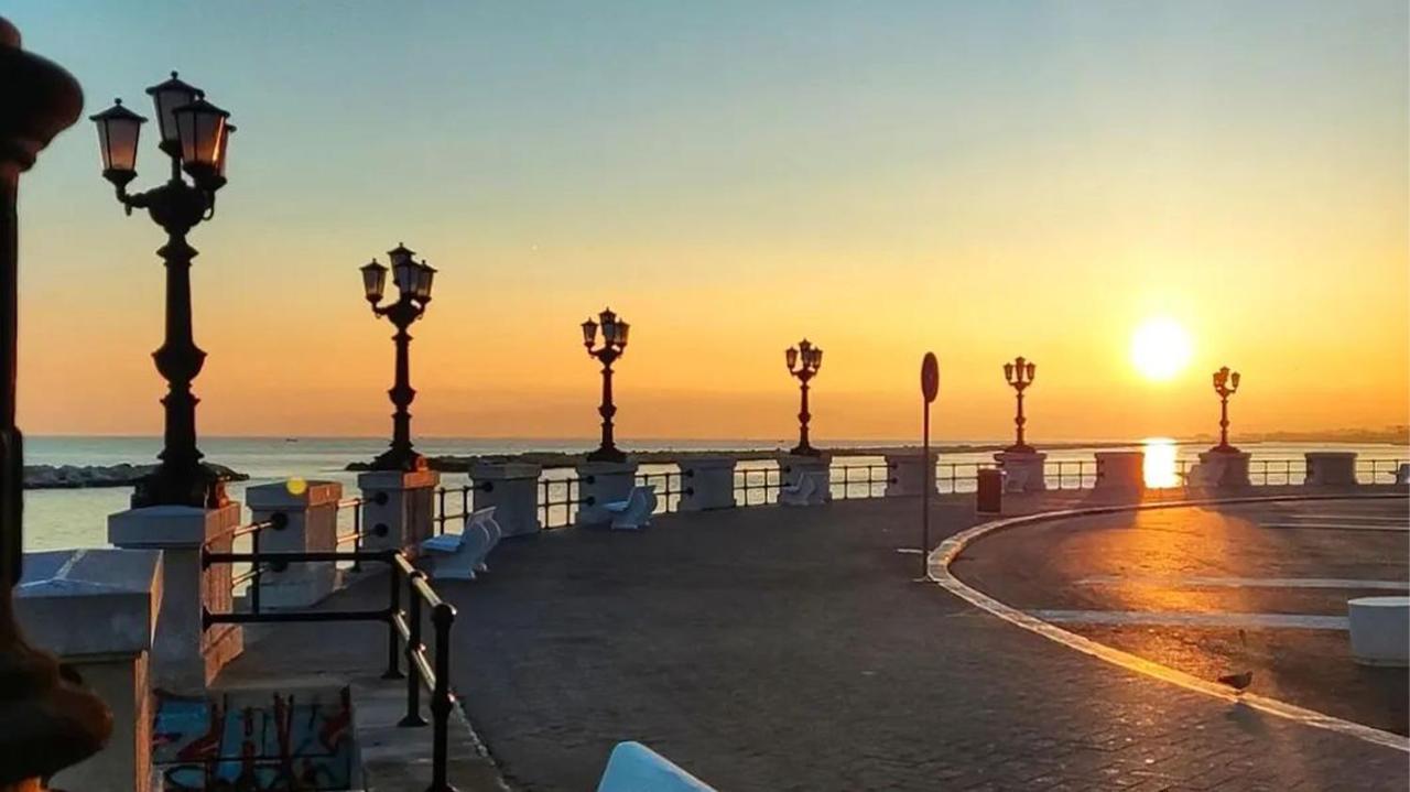 Dimora Victoria Apartment Бари Екстериор снимка